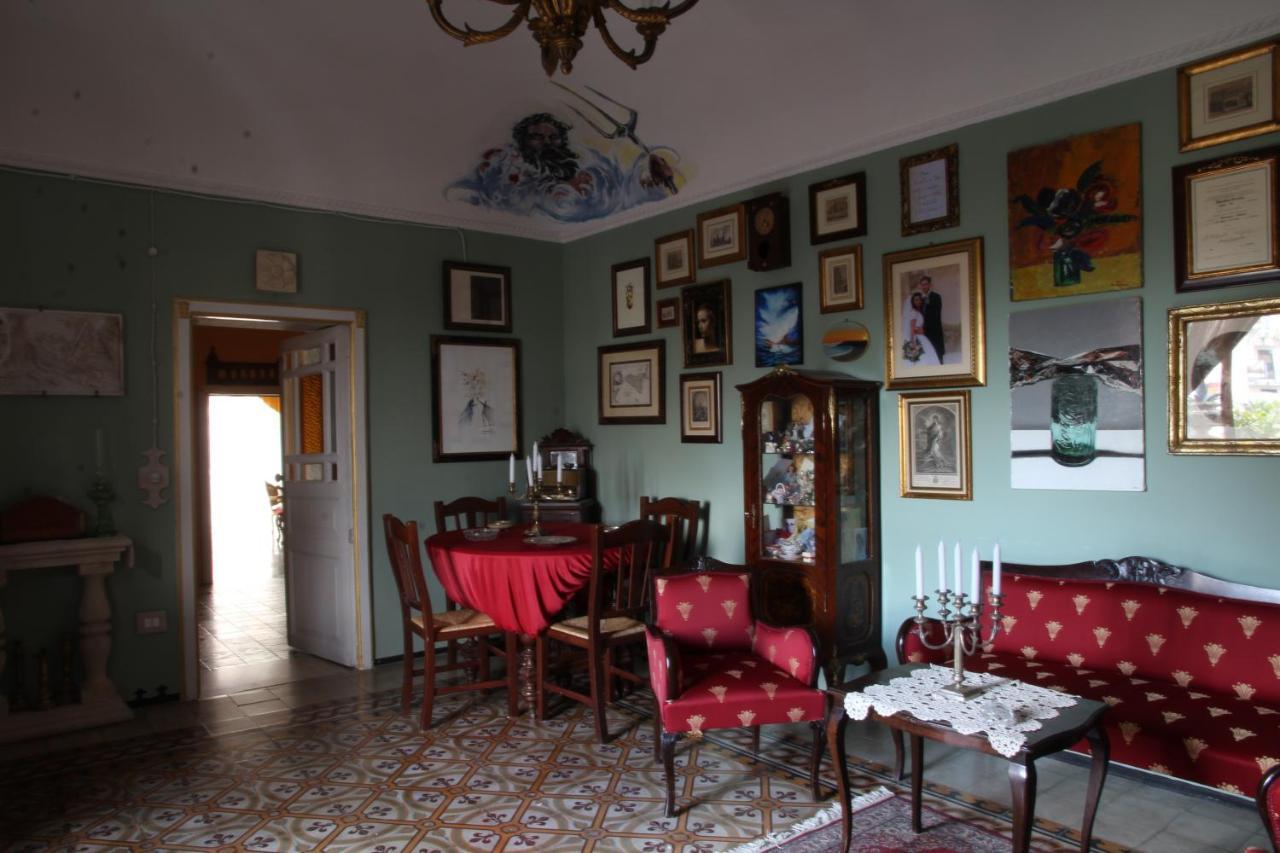 Suite 120 Noto Exteriér fotografie