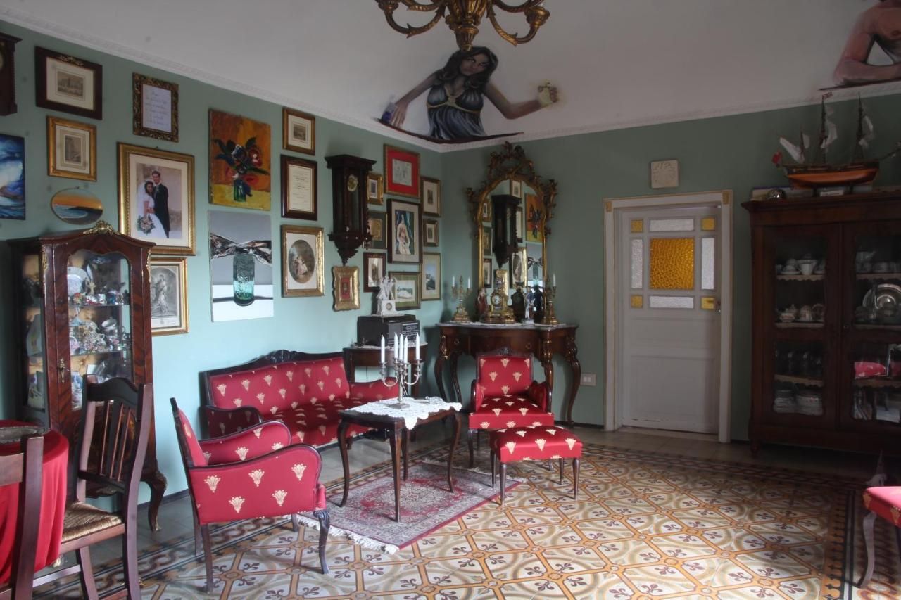 Suite 120 Noto Exteriér fotografie