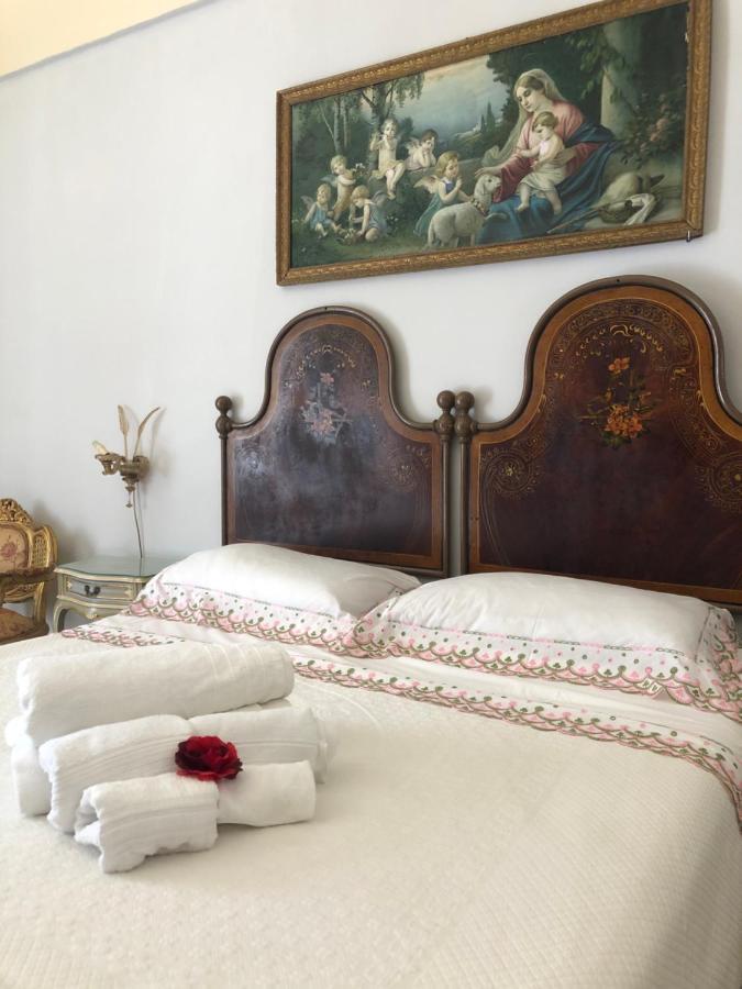 Suite 120 Noto Exteriér fotografie