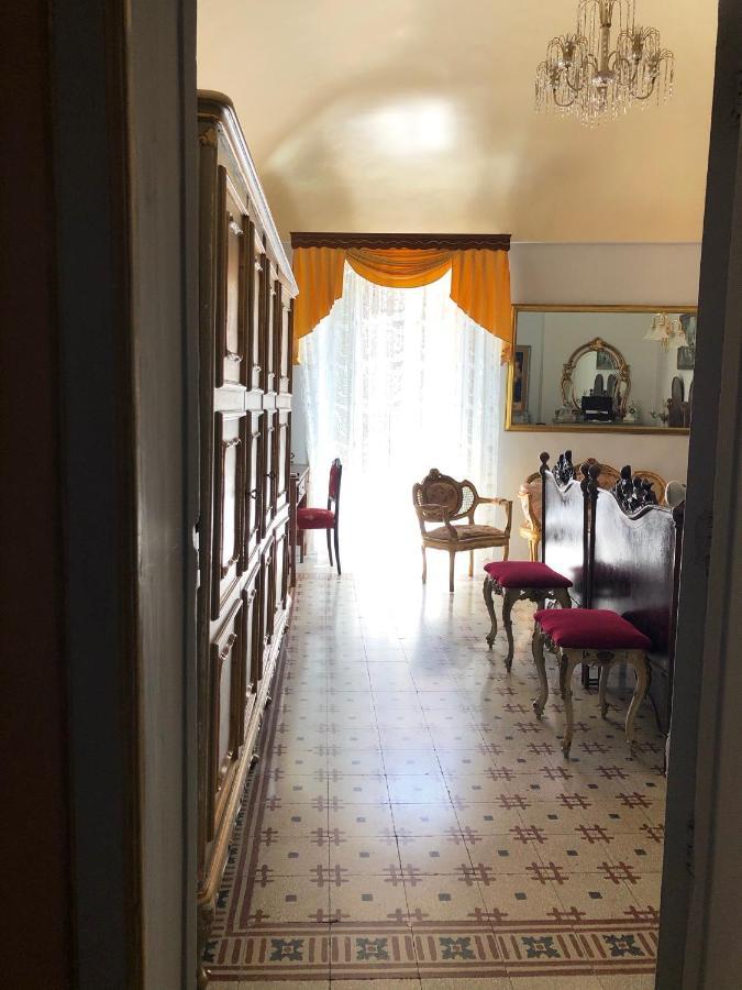 Suite 120 Noto Exteriér fotografie